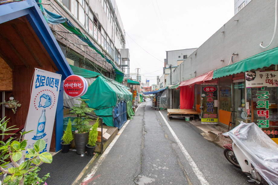 龍頭伝統市場2