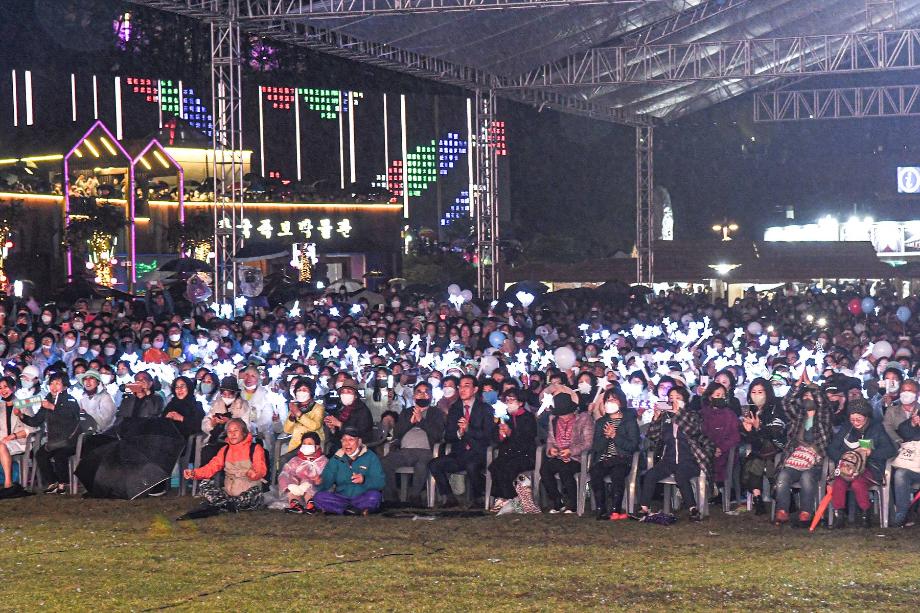 2022.10.09-2-제13회 대전효문화뿌리축제500_0953