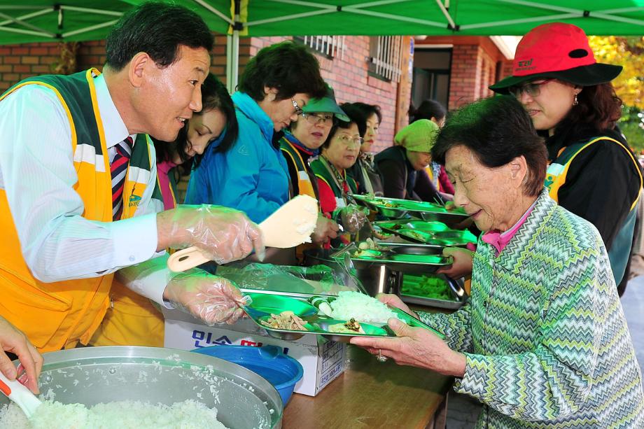 효도마차 무료급식을 마치며.. 이미지