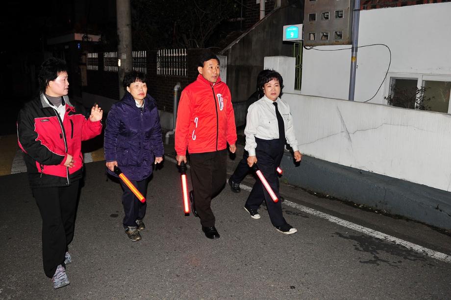 박용갑 중구청장, 현장에서 답을 찾다 이미지