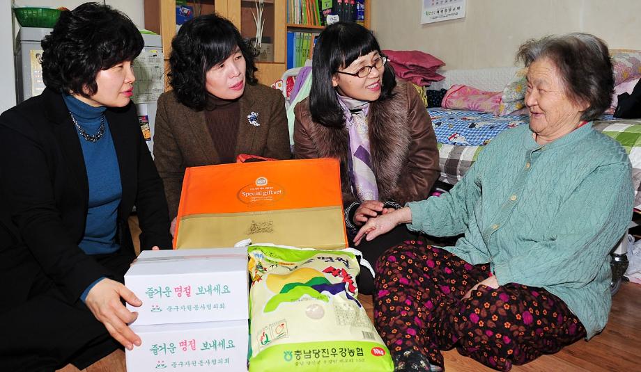 중구, 결연자 104세대에 생필품 전달 이미지