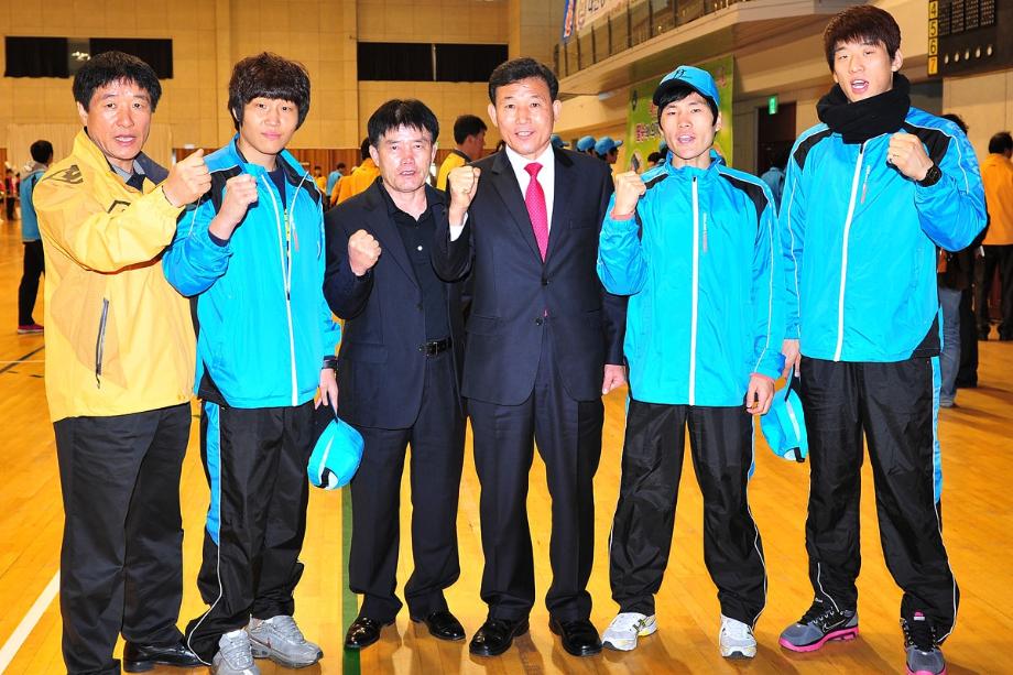 박용갑 청장, 전국체육대회 복싱부 격려 이미지