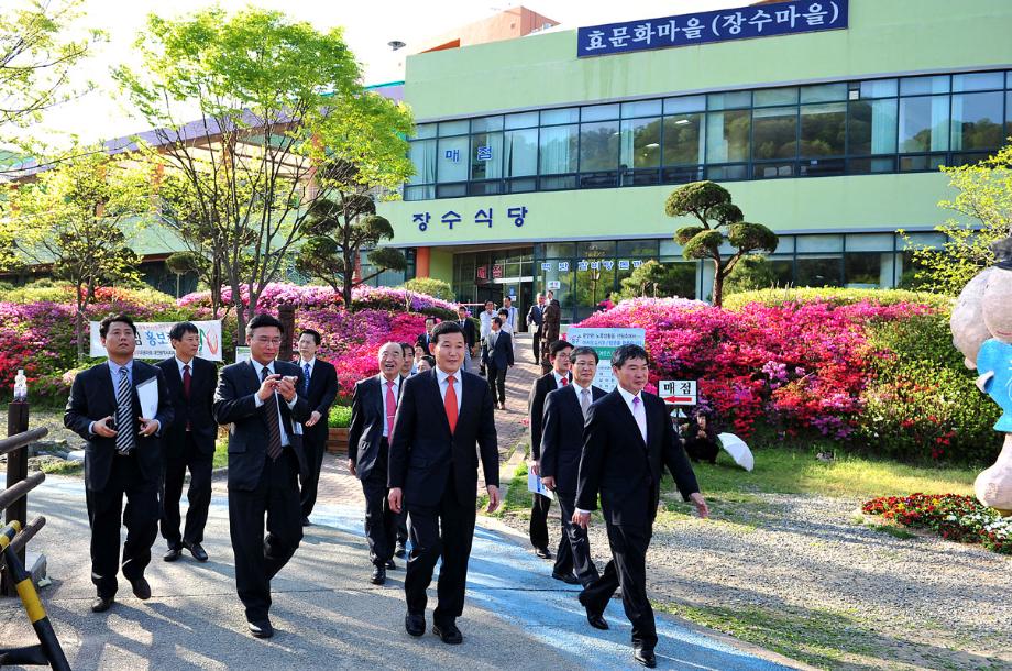 효문화진흥원 선정 실사단 중구 예정지 시찰 이미지