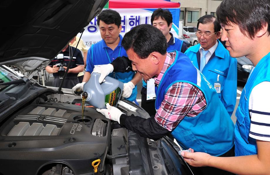 일일정비사 나선 박용갑 중구청장 이미지
