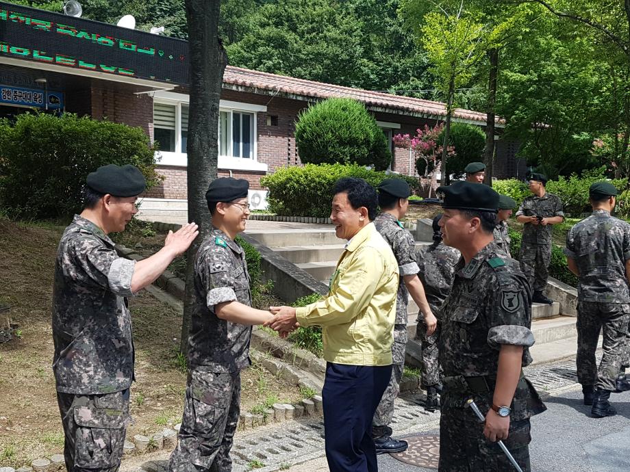 을지훈련 간 지역부대 위문 이미지