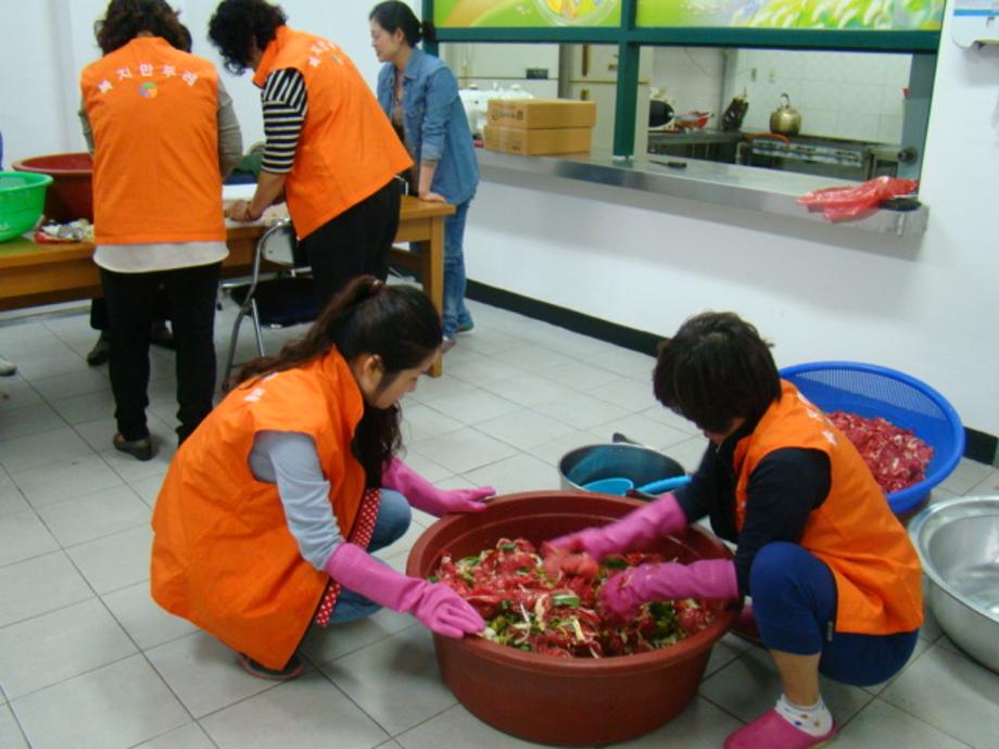 사랑의 밑반찬 나누기 행사 추진 이미지