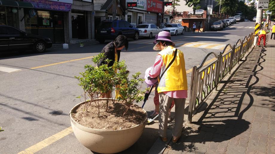 중촌동, 「살기 좋고 쾌적한 우리동네 가꾸기」 이미지