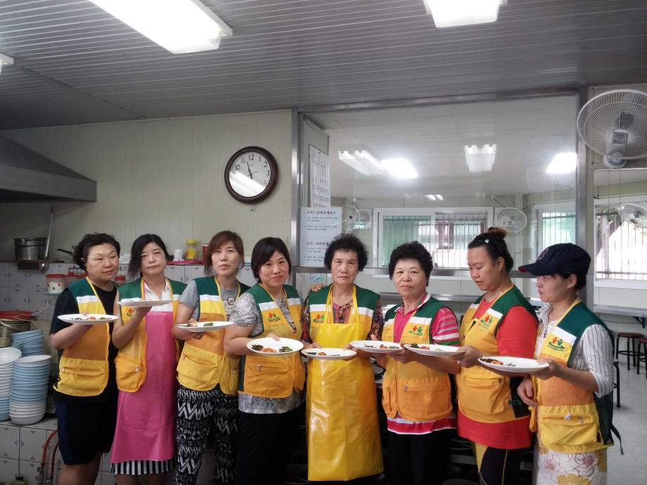 만두레봉사회 무료급식소(효심정) 배식 봉사 이미지