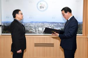 6.25 화랑무공훈장 전수